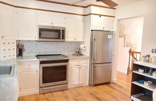 Wolcott House | 597) Sleeps 12 - Pool - Grill