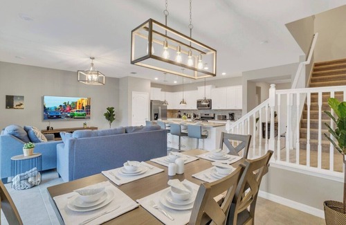 Loughman House | 5bd 4.5bth Resort Villa w/Pool★20mins to Disney