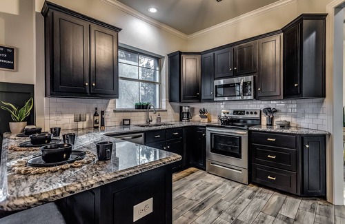 Preston House | 5Bdrm 3Ba Posh Lake Texoma Home