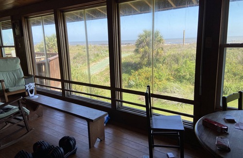 Grand Isle House | 5bdrm 4bathBEACHFRONTstunningOCEANVIEWS elevatorHANDICAPfriendly
