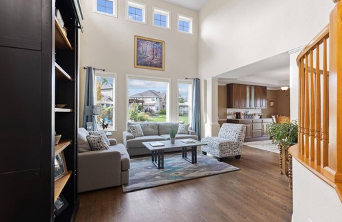 North Central Westminster House | 5BR/4.5BA Golf Course Home.Awesome Mountain Views.20 min to Denver or Boulder