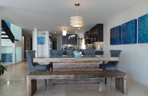 Townsite House | 5br + a den, 6.5ba Stunning Oceanfront Home W/Rooftop Spa & Dual Master Suites