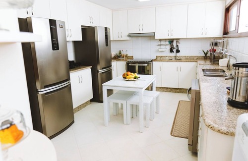 Regiao dos Lagos Villa | 5BR Beachfront Villa with Daily Staff – Ideal for Families & Groups