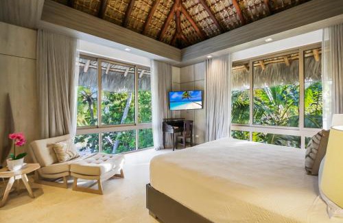 Punta Cana Villa | 5BR Cap Cana Villa with Ocean & Golf Views, Chef, Maid, Butler, Pool, Jacuzzi, and Beach Club Access