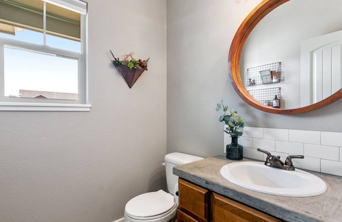 Timnath House | 5BR, family-friendly home w/ outdoor living space in beautiful Northern CO