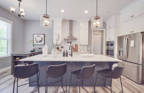 Rock Hill House | 5BR Farmhouse Lake Retreat—Pool—Hot Tub—Theater!