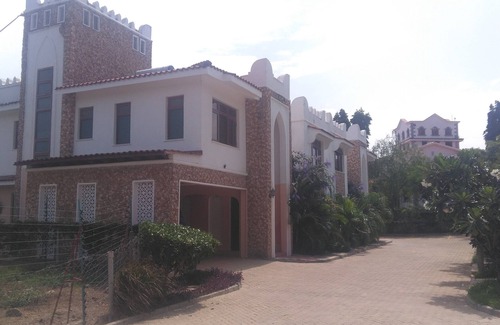 Bamburi Villa | 5BR FURNISHED VILLA