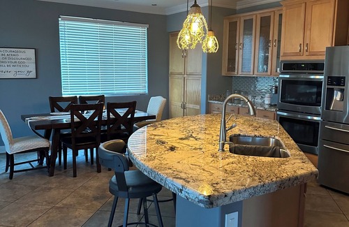 Canyon Trails House | 5BR near Goodyear Ballpark, State Farm Stadium, & NASCAR