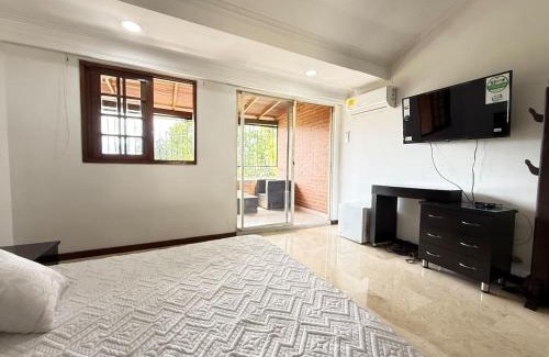 Buenos Aires House | 5BR Poblado 80s Mansion with Private Pool AC