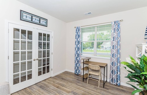 Millville House | 5BR pool view house-amenities andn linens included