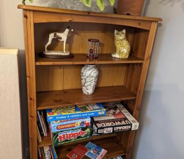 Brislington House | 5BR townhouse Arnos Court Villa Bristol w parking