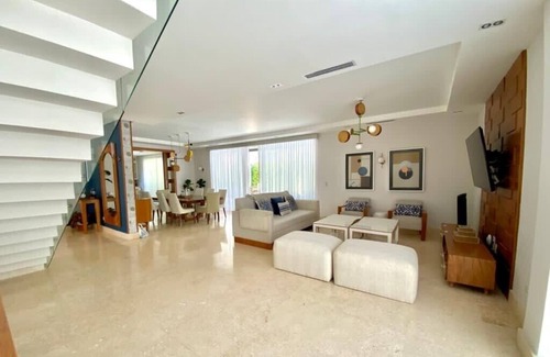 Punta Cana Village Villa | 5BR Villa, Maid, Private Pool, Exclusive Gated Community near the Airport!