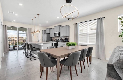 Davenport House | 5BR Villa w/Pool near Disney & Clubhouse
