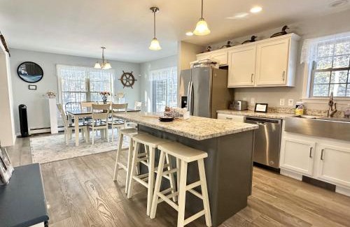 Gouldsboro House | 5BR Waterfront Hot Tub Kids Playscape Pets Family Compound!