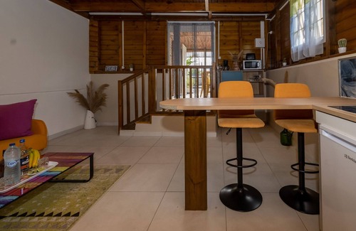 Les Abymes House | 5M de L'aéroport Le Cosy Bungalow de Lili