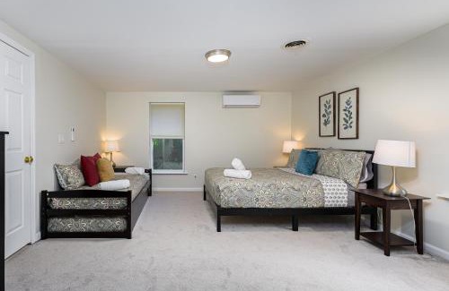 Briar Crest Woods Villa | 5mi to Big Boulder Hot tub Patio Firepit Fast WiFi