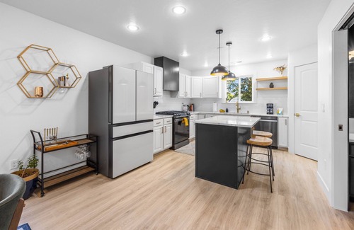 Boise House | 5Min>Airport-Office-1300ft²-Backyard-Remodeled-BBQ