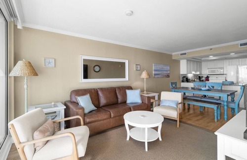 Litchfield by the Sea Condo | 5th Flr Oceanfront 2 Bedroom Condo