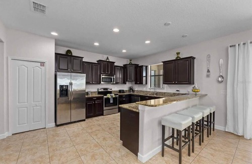 Davenport House | 6 Bd Luxury Villa in Championsgate with Private Pool