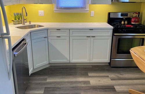 Bradley Beach House | 6 Bdrms 3 Blks to Beach Driveway Central A/C, Pet Friendly, Beach Badges Incl.