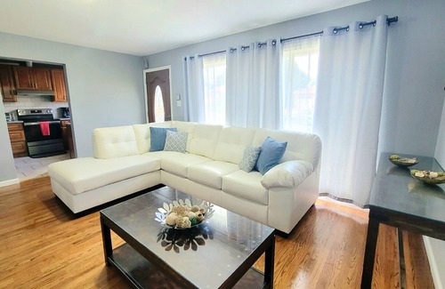 Northglenn House | 6 Bdrms w/2kitchens! NEAR Dining, Parks, Shops, and Rec Center; Some Pets OK!