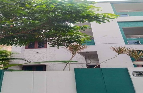 Visakhapatnam Apartment | 6 Beach facing Hotel Suites in Lovely R.K. Beach, Visakhapatnam, with AC, WiFi
