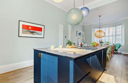 Saltburn-by-the-Sea House | 6 Bed in Saltburn-By-The-Sea 87398