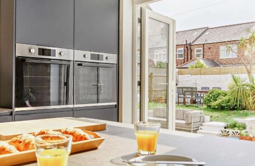 Saltburn-by-the-Sea House | 6 Bed in Saltburn-By-The-Sea 87398