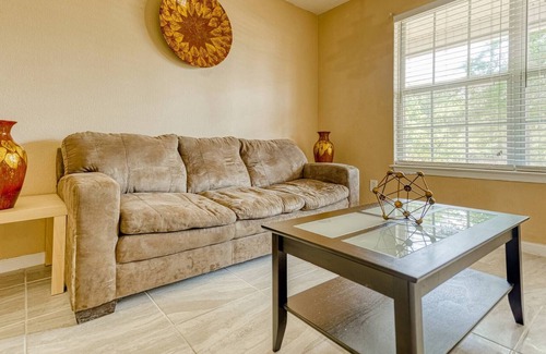 Huntcliff Apartment | 6 Bed Seasoned Family/grad Groups Get Together