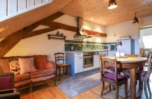 Lauperath Other | 6-bed vacation apartment Kornkammer - Ferienhof Mayischhof