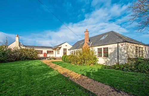 Arbroath Other | 6 Bedroom, 3 Reception Cosy Country House in Angus