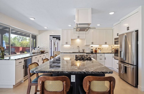 Tucson House | 6 bedroom 4 bathroom Villa w/Arcade, Cinema, Pool, Hot Tub, Games!