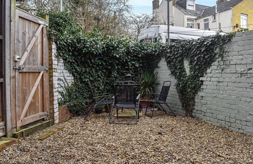 Lowestoft Cottage | 6 bedroom accommodation in Lowestoft