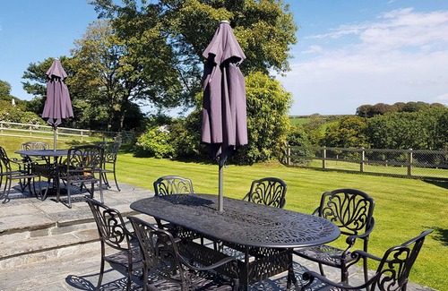 Camelford Cottage | 6 bedroom accommodation in Tregoodwell, Camelford