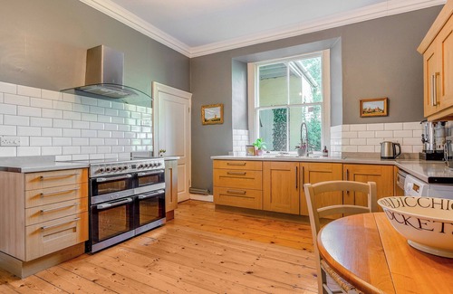 Richmond Cottage | 6 bedroom accommodation in West Layton, near Richmond