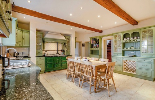 Ringstead Cottage | 6 bedroom accommodation in Fring, near Kings Lynn