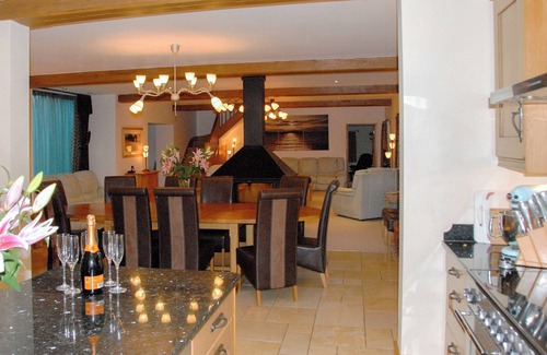 Bideford Cottage | 6 bedroom accommodation in Fairy Cross, Bideford