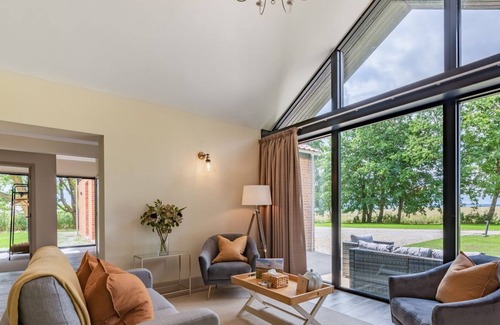 East Ilsley Cottage | 6 bedroom accommodation in East Ilsley, near Newbury