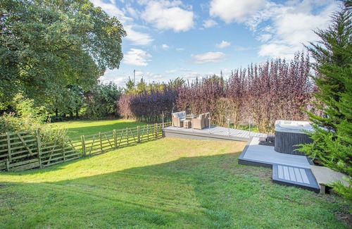 Durham Cottage | 6 bedroom accommodation in Old Quarrington, near Durham