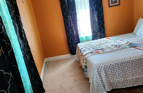 Brandon House | 6 Bedroom Comfortable Atmosphere