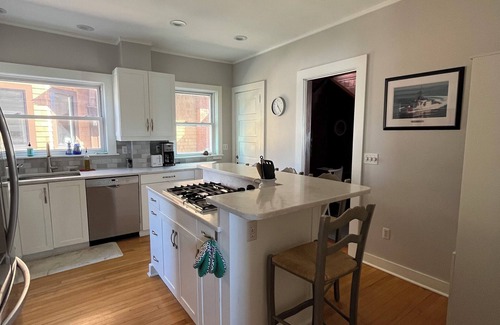 Gilman House | 6-bedroom house on the water with beautiful views of Long Island Sound