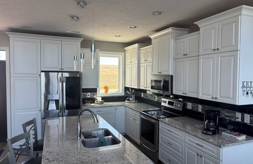 Spirit Lake House | 6-bedroom house on East Okobojiwith AC, WiFi