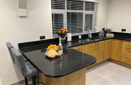 Shirley House | 6 Bedroom Luxury Home in central Solihulln
