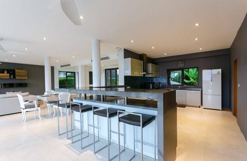 Koh Kaew Villa | 6 Bedroom Ocean View Villa Cape Yamu By XXIV (opened at 2019)