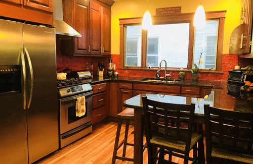 North Buffalo House | 6 BEDROOMS-2 KITCHENS Perfect home for big groups.