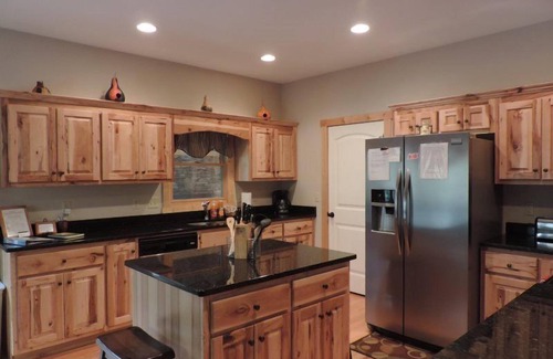 Ellijay Cabin | 6 Bedrooms, 3 1/2 Baths, WiFi, Dog Friendly, Pool Table, Hot Tub, Fire Pit