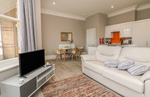 Hele Cottage | 6 Belgrave Apartments