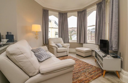 Hele Cottage | 6 Belgrave Apartments