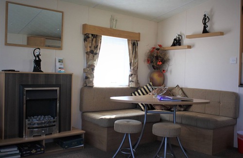 White Cross House | 6 bert caravan fishing/faily site newquay