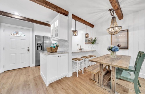 Cliffs of Seagrove House | 6 Bikes! 5-Min Walk to Beach! 2 Pools! Tennis Courts! Family Friendly!